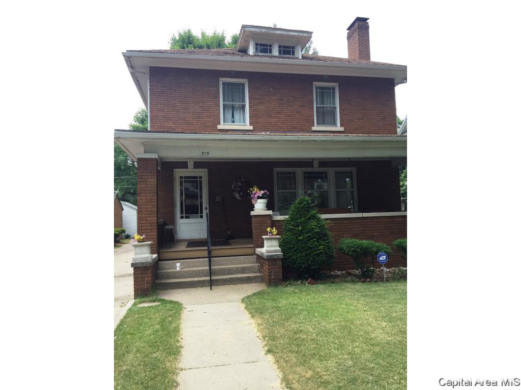 713 North 5th Street Springfield, IL 62702 - Photo 1 of 12