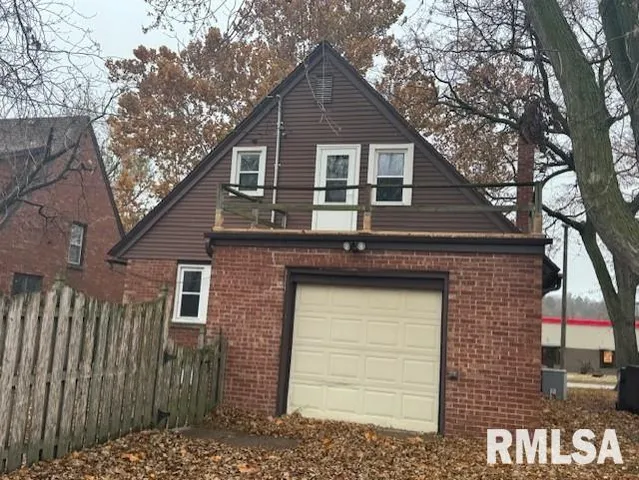 $89,000 | 1013 North 2nd Street, Clinton, IA 52732