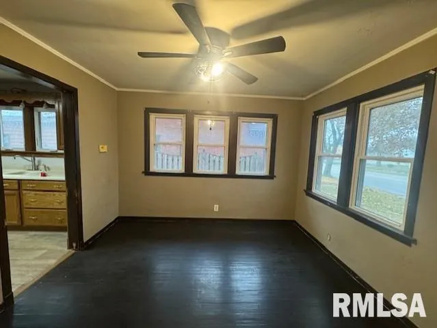 $89,000 | 1013 North 2nd Street, Clinton, IA 52732