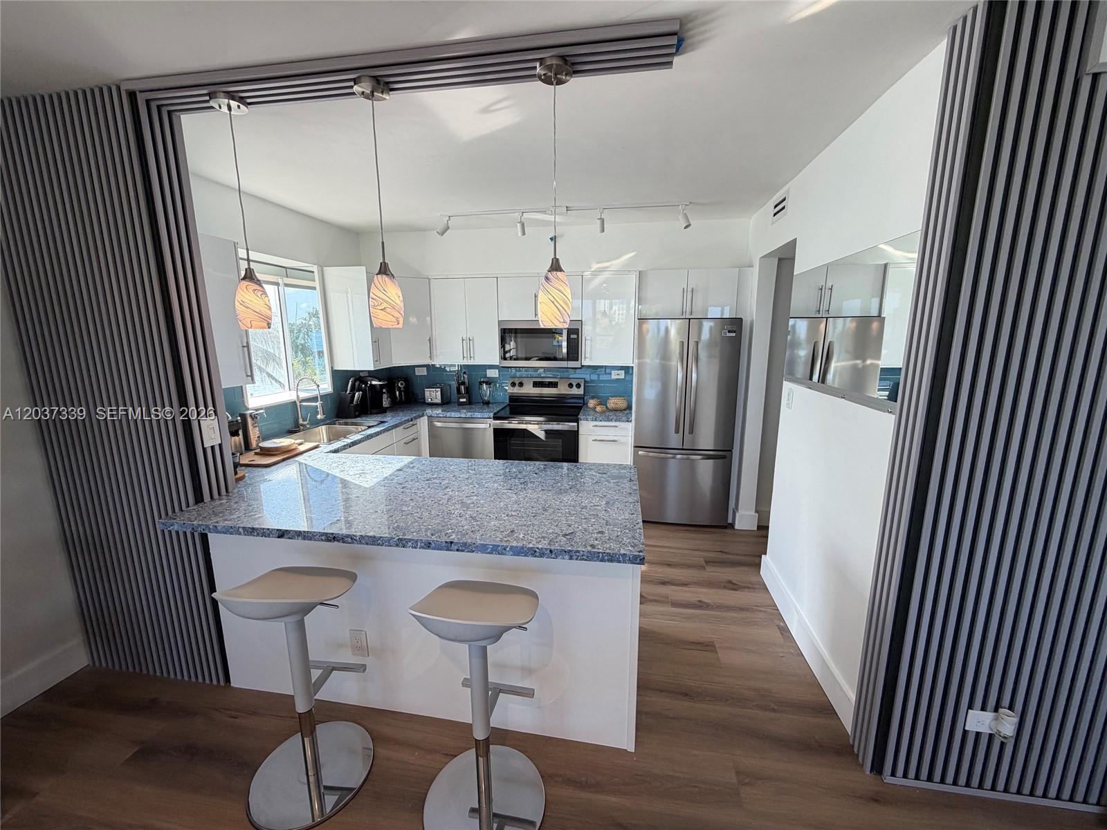 1500 Bay Road, Unit 338S Miami Beach, FL 33139 - Photo 7 of 35