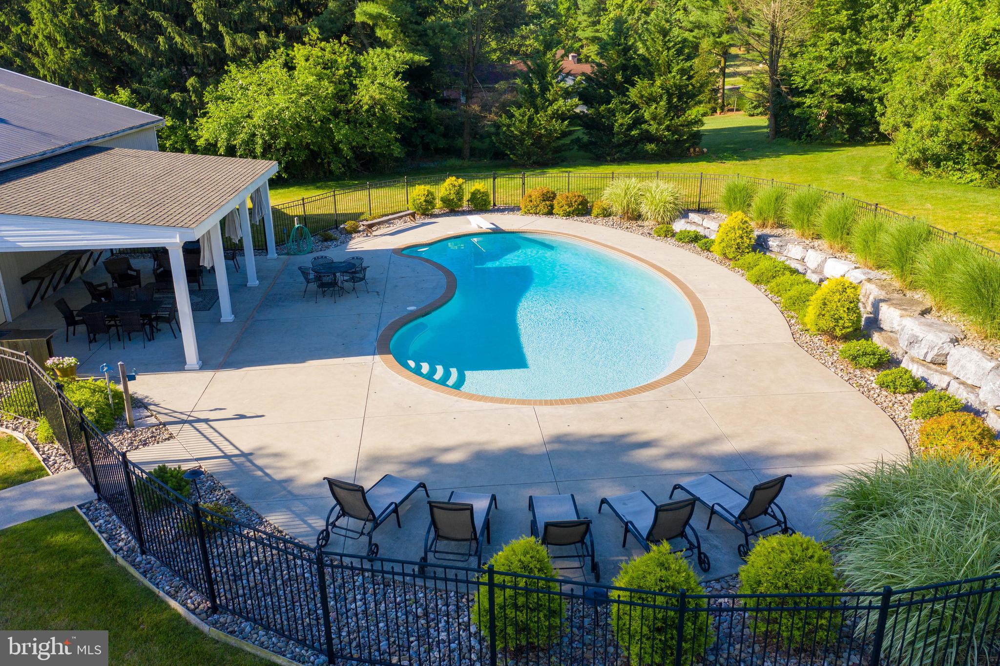 813 Rohrer Road Mountville, PA 17554 - Photo 14 of 107