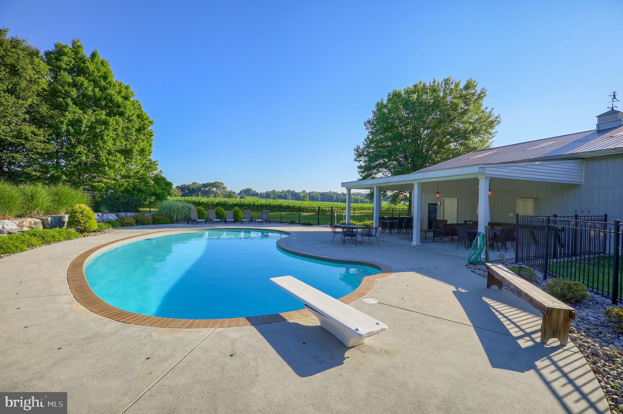 813 Rohrer Road Mountville, PA 17554 - Photo 26 of 107