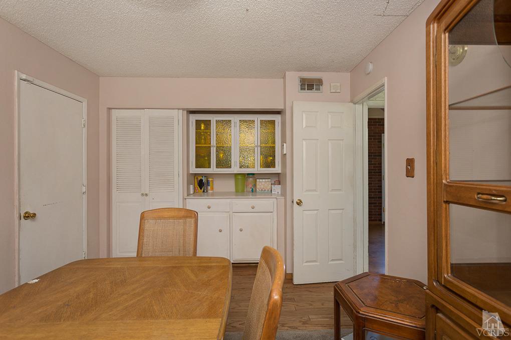 2882 Fitzgerald Road Simi Valley, CA 93065 - Photo 13 of 25 Additional Photo