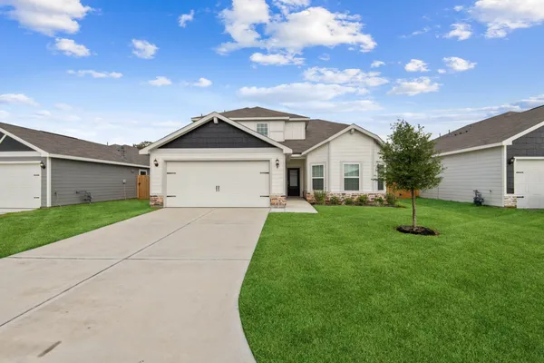 $296,900 | 25515 Blooming Hazel Drive, Cleveland, TX 77328