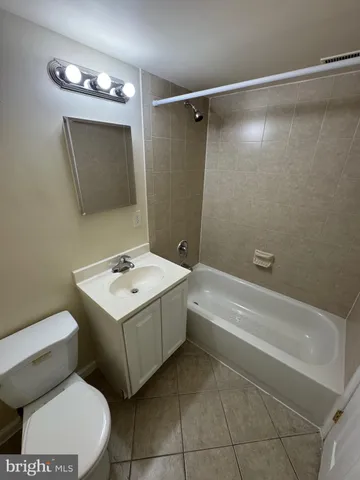 $164,900 | 7514 Hawthorne Street, Unit 4, Landover, MD 20785