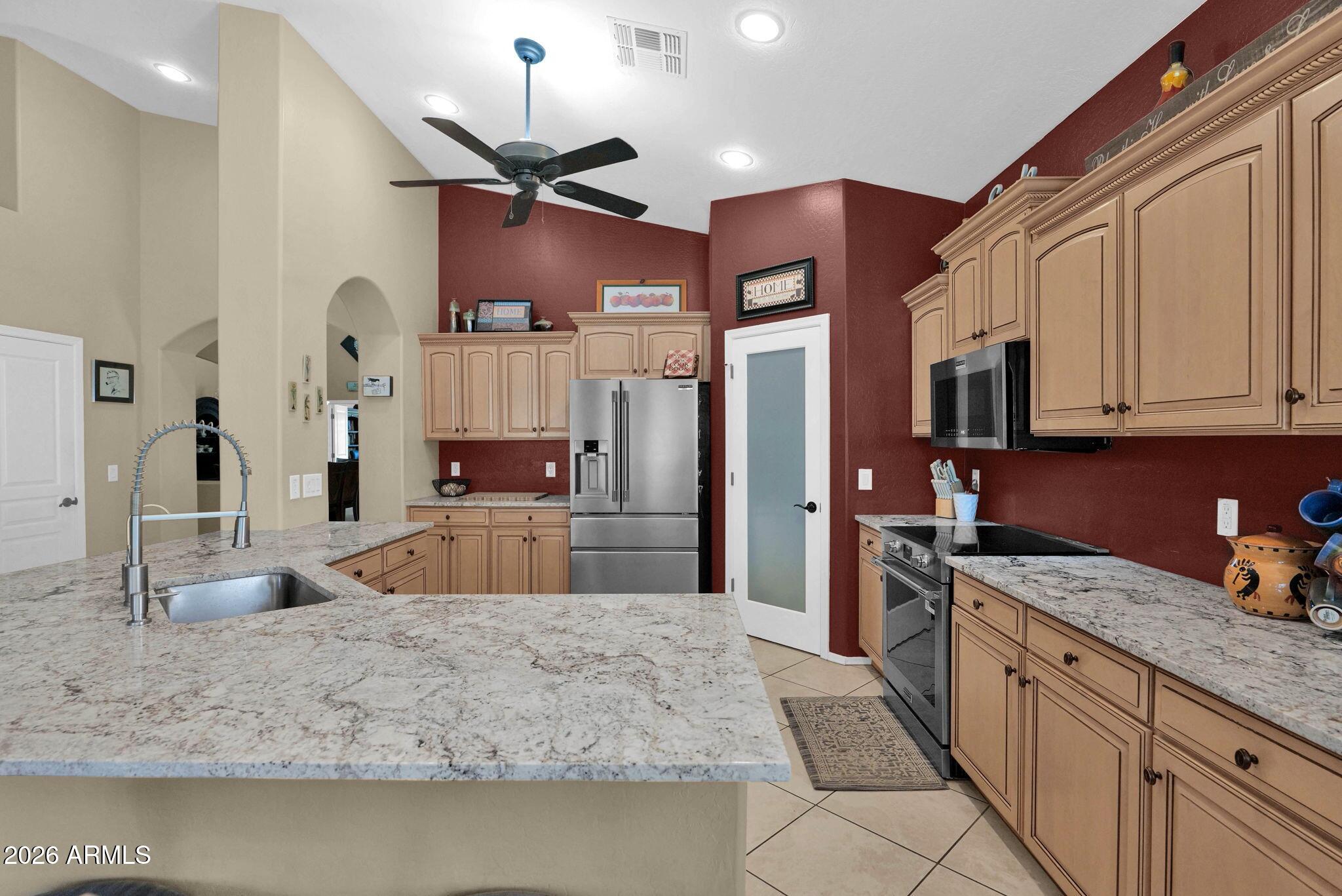 9850 Cotton Road Florence, AZ 85132 - Photo 15 of 47 9850 Cotton - 21Kitchen