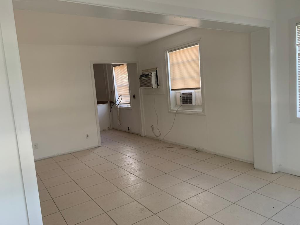 657 West 4th Street Riviera Beach, FL 33404 - Photo 12 of 14 Photo 12
