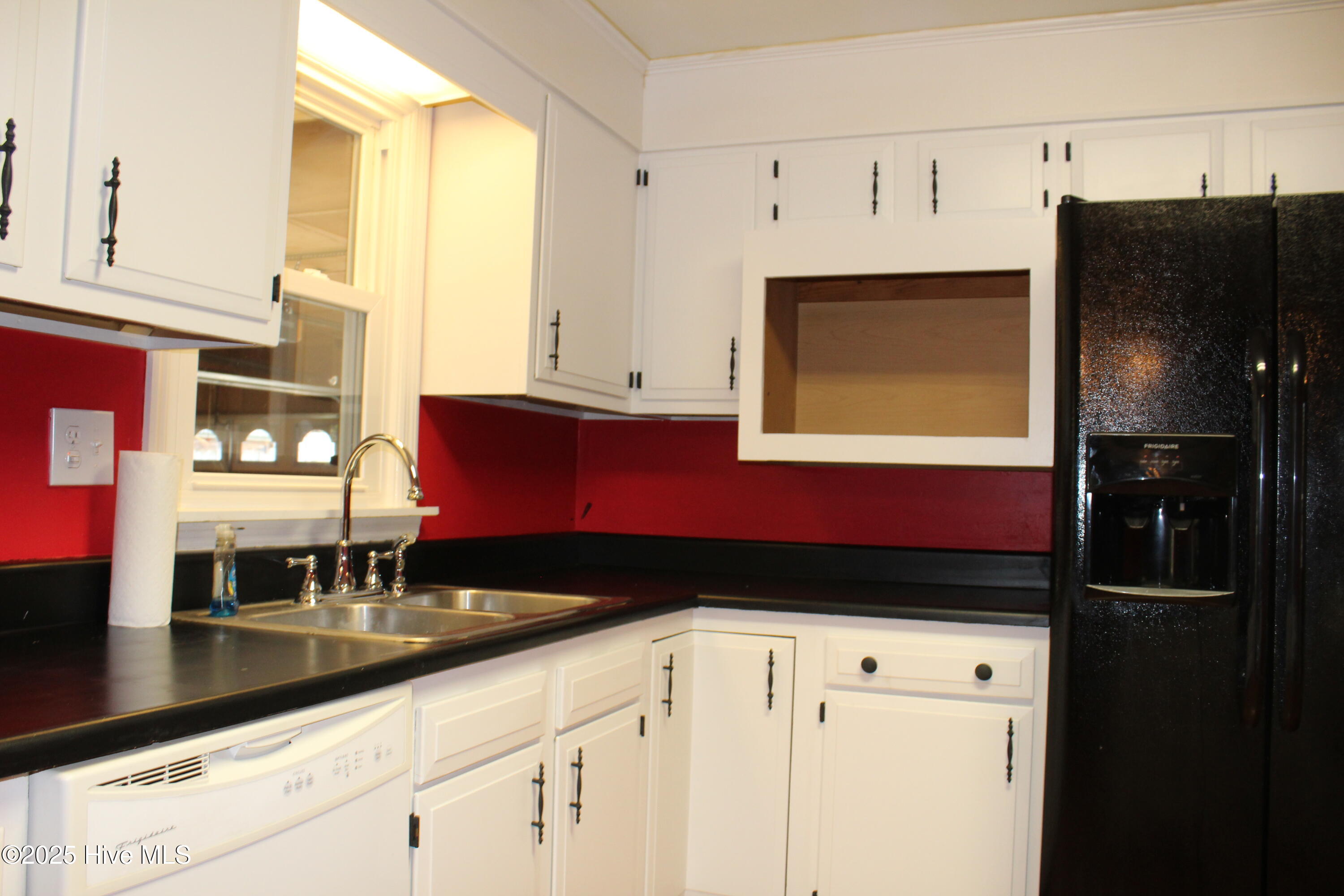 513 West Main Street Beulaville, NC 28518 - Photo 17 of 34 IMG_5199