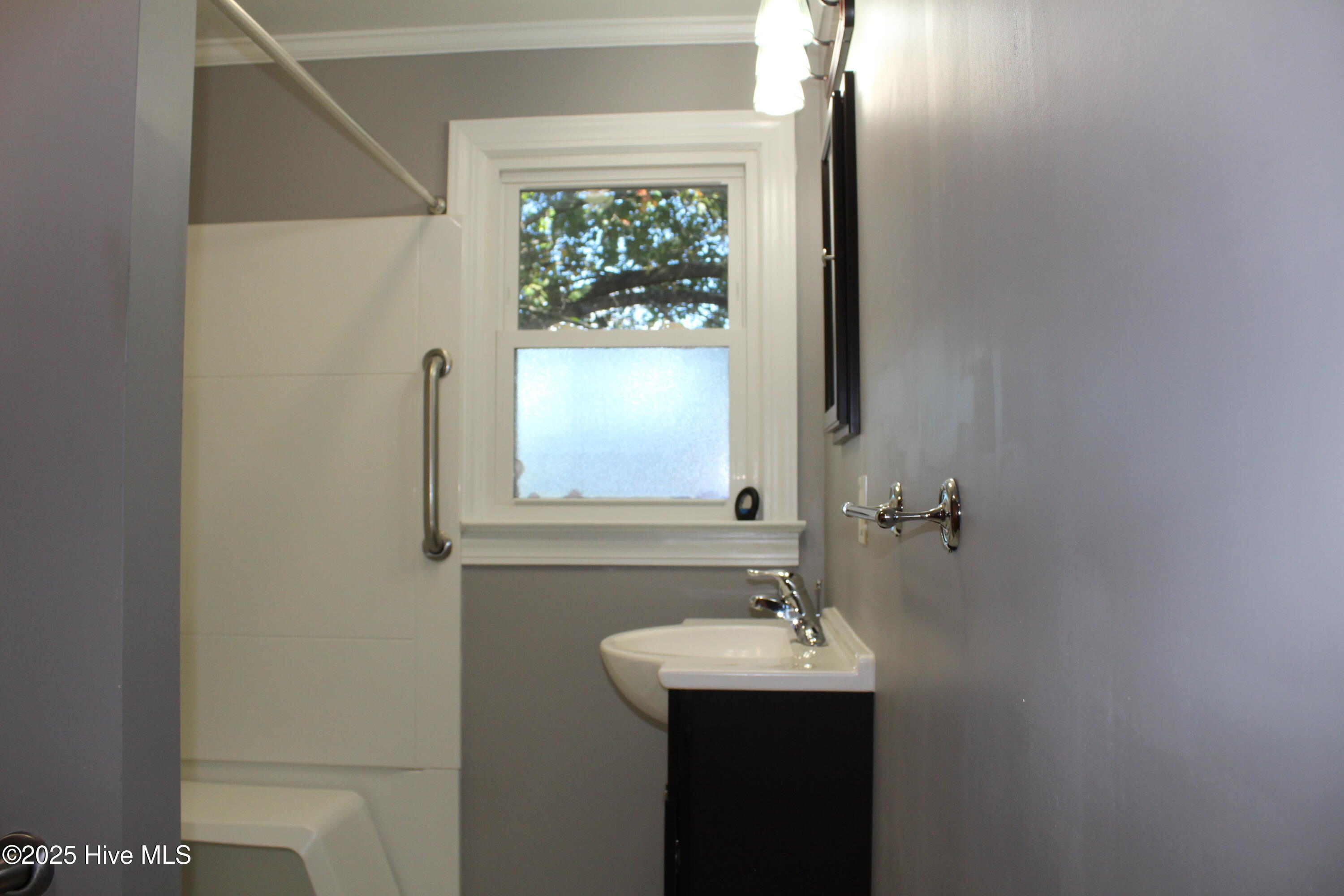 513 West Main Street Beulaville, NC 28518 - Photo 25 of 34 IMG_5202