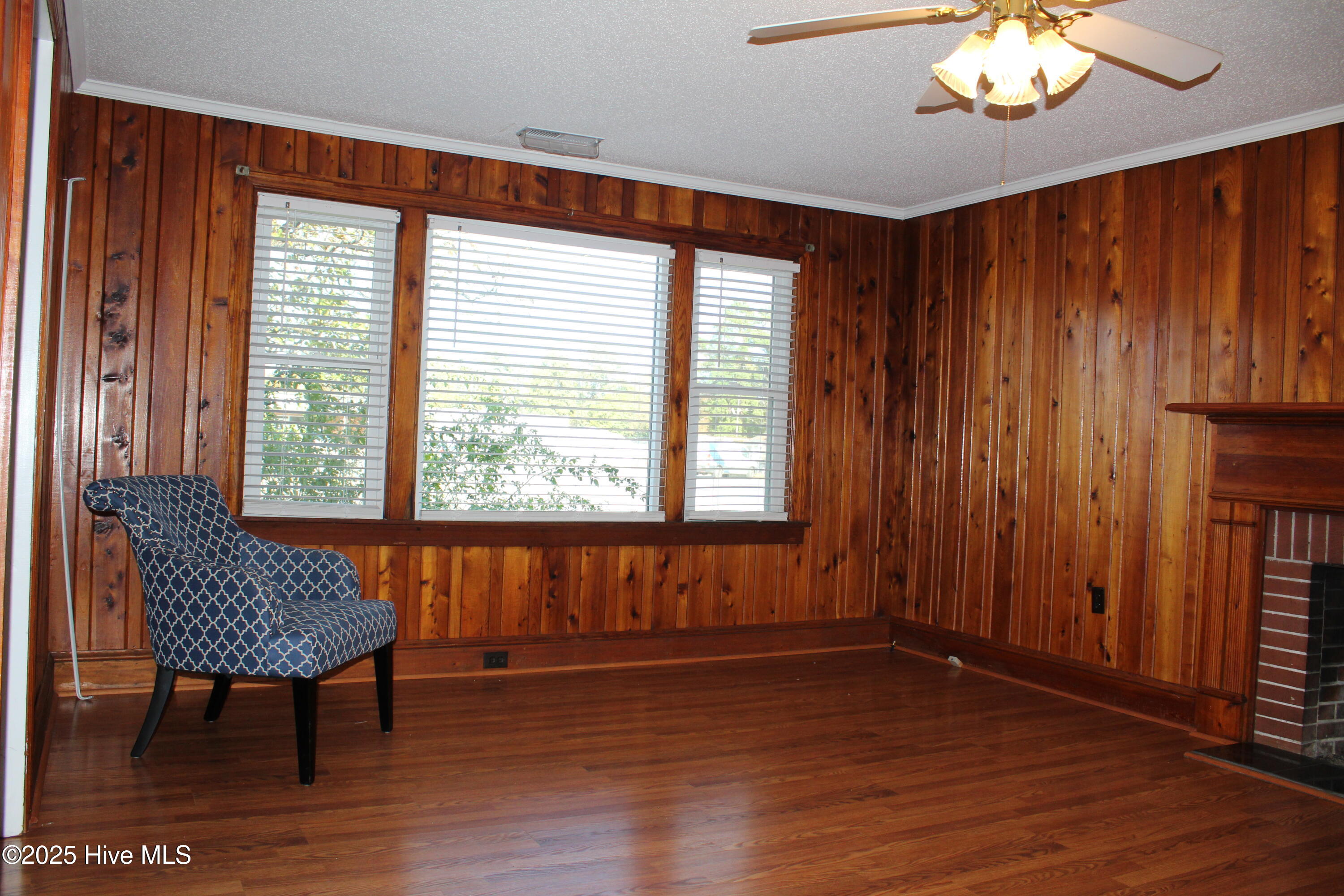 513 West Main Street Beulaville, NC 28518 - Photo 9 of 34 IMG_5191