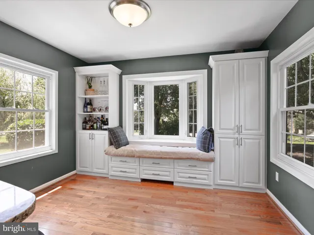 $975,000 | 13505 Clear Lake Court, Herndon, VA 20171