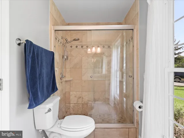 $975,000 | 13505 Clear Lake Court, Herndon, VA 20171