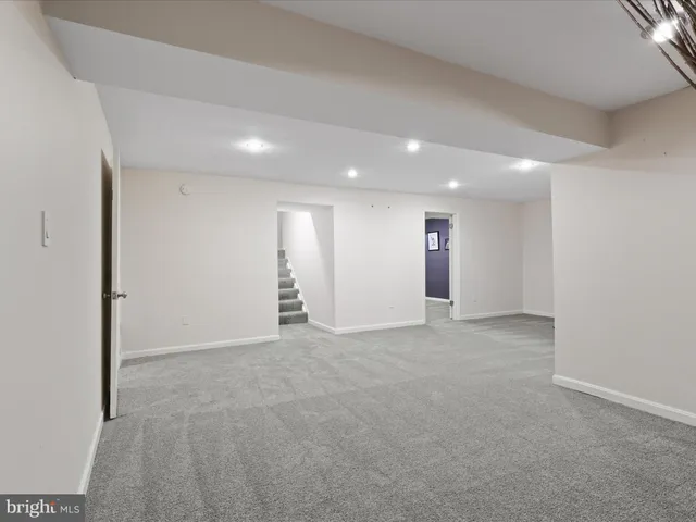 $975,000 | 13505 Clear Lake Court, Herndon, VA 20171