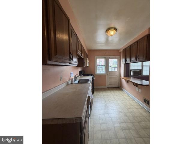 8648 Oak Road Baltimore, MD 21234 - Photo 8 of 24