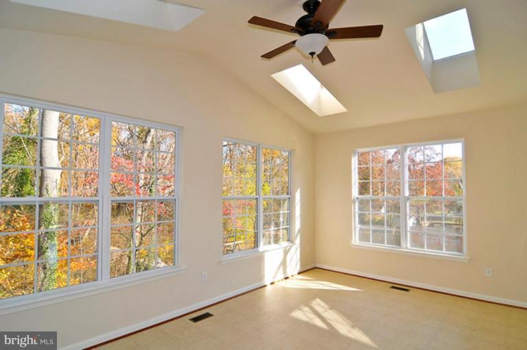 9965 Guilford Road Jessup, MD 20794 - Photo 9 of 19 Sunroom
