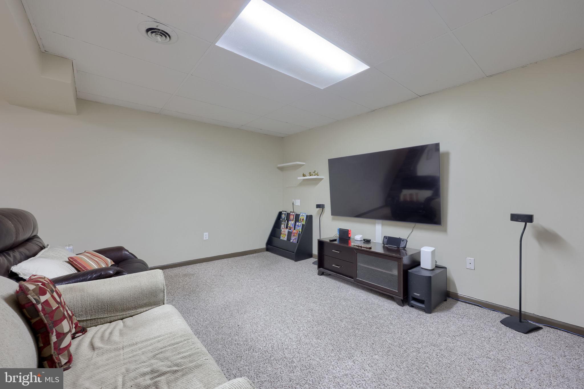 105 Canberra Court Reading, PA 19608 - Photo 27 of 33
