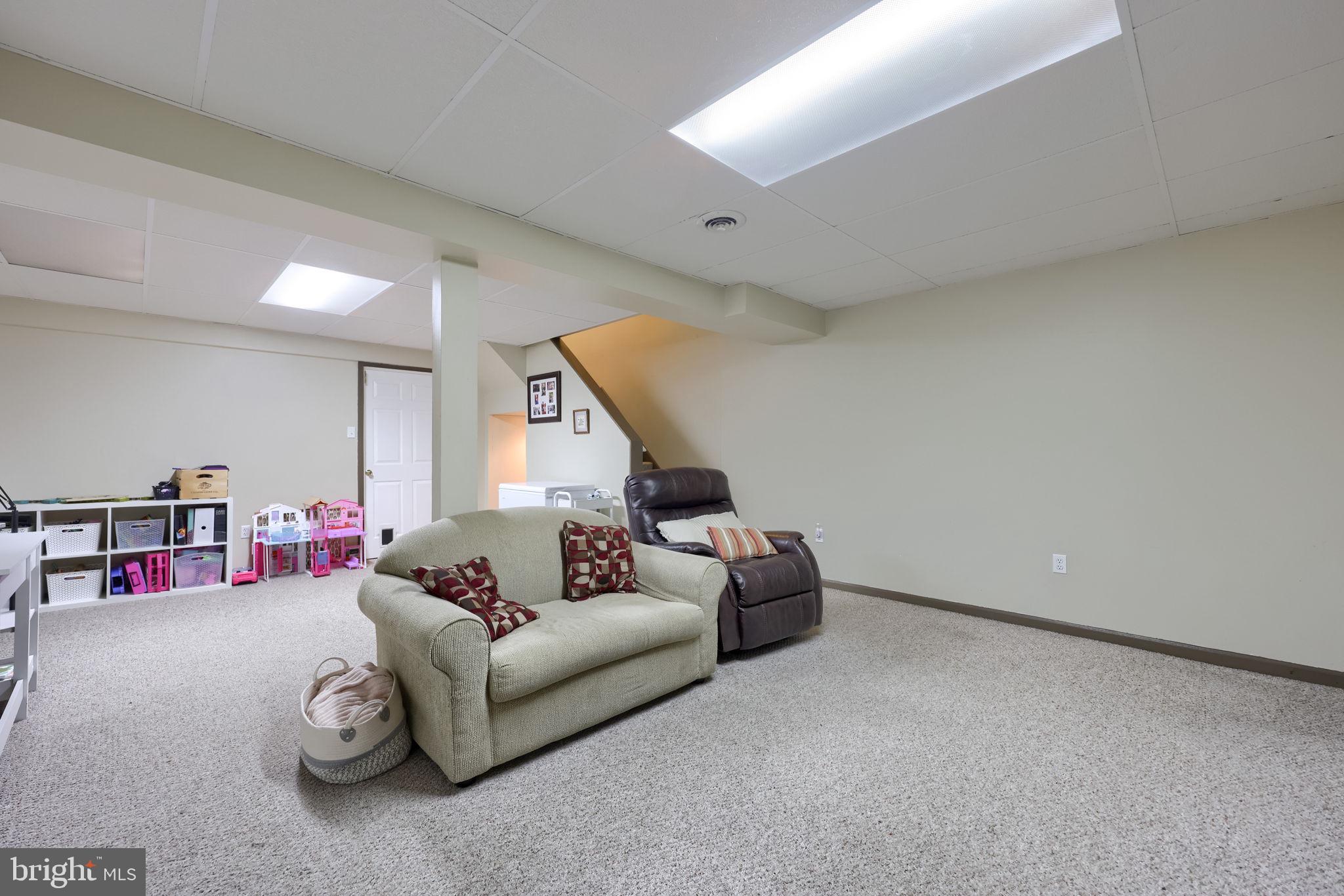 105 Canberra Court Reading, PA 19608 - Photo 29 of 33