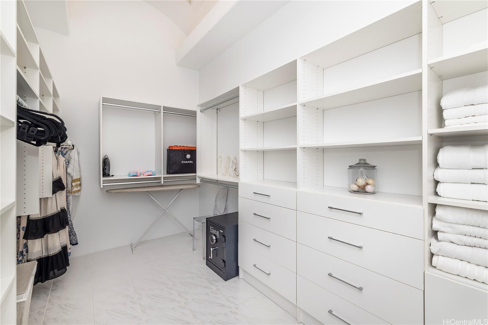 875 Ikena Circle Honolulu, HI 96821 - Photo 11 of 23 Primary Bedroom Closet