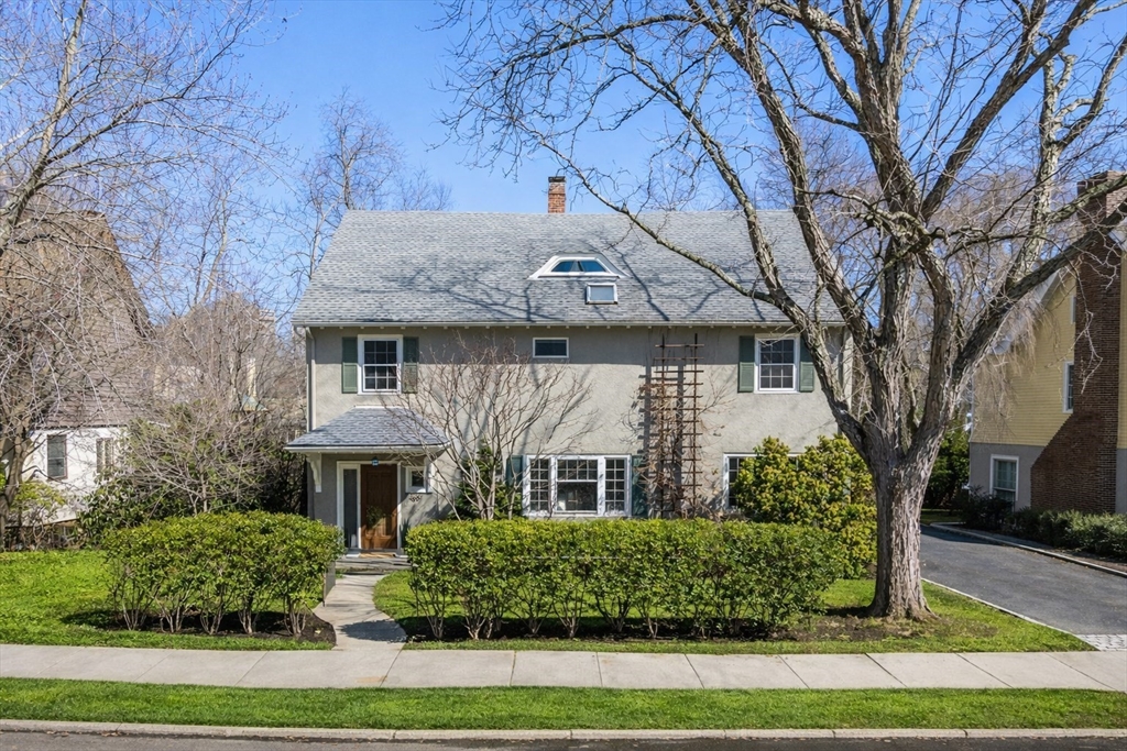 189 Clinton Road Brookline, MA 02445 - Photo 1 of 28
