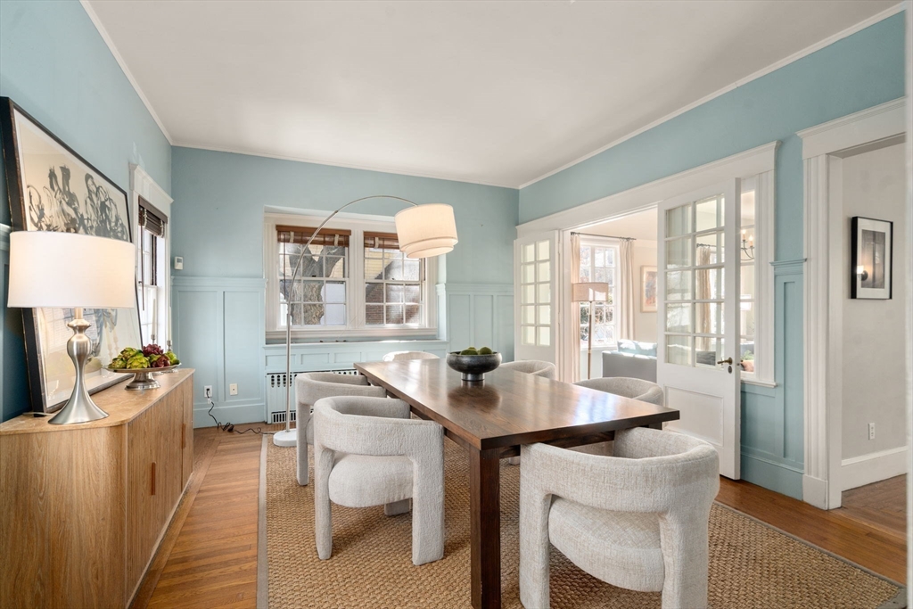 189 Clinton Road Brookline, MA 02445 - Photo 6 of 28