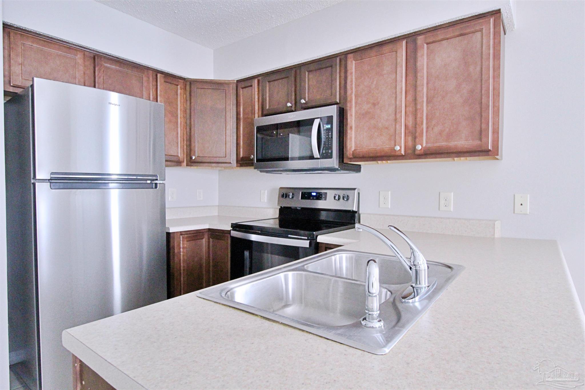 2501 Kelso Road, Unit AD Pensacola, FL 32514 - Photo 3 of 13 Gallery Image 3