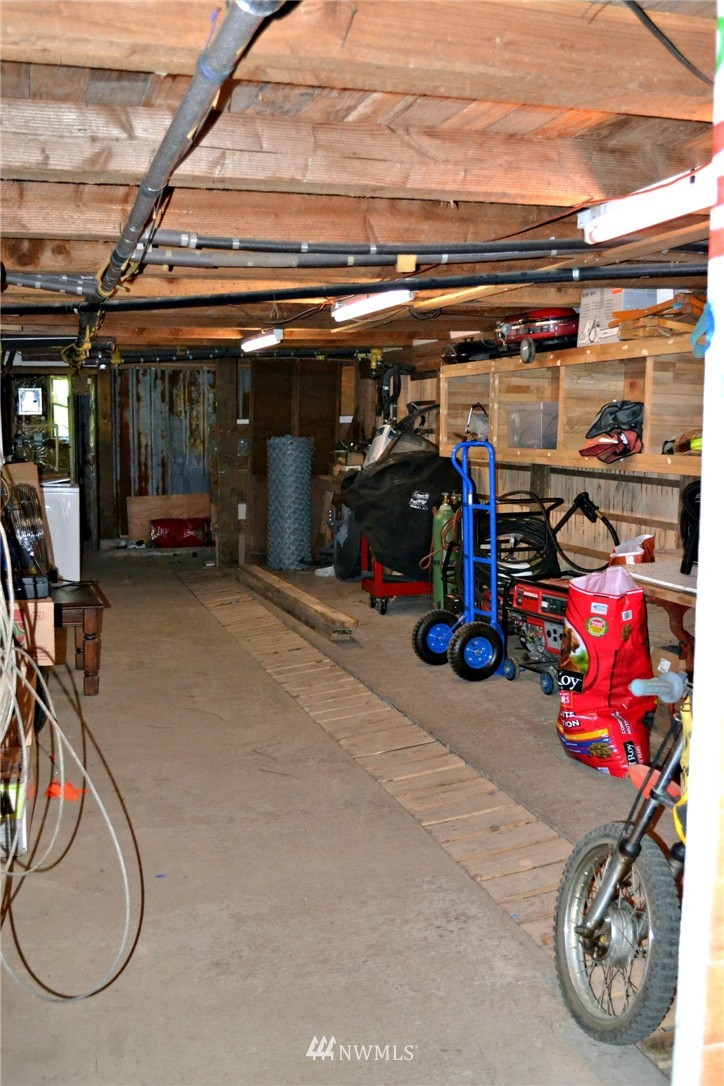 1462 North Fork Road Chehalis, WA 98532 - Photo 19 of 23 a view of storage and utility room
