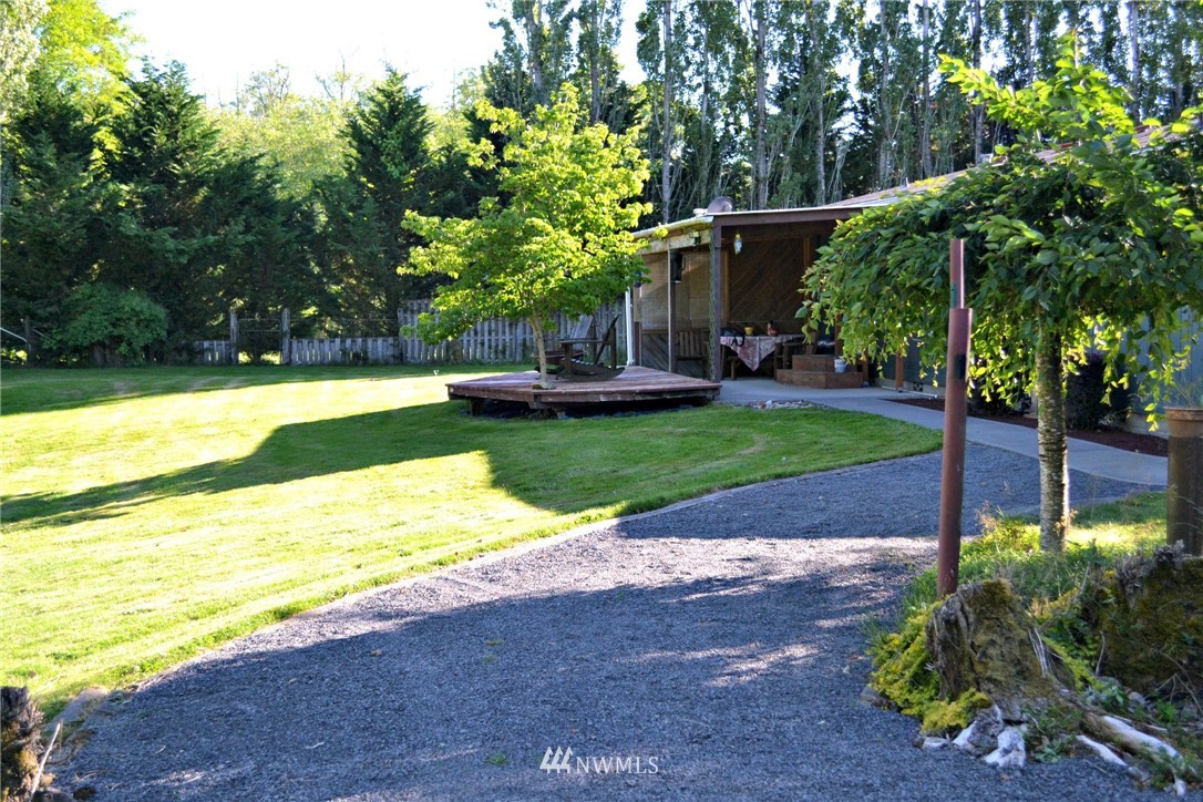 1462 North Fork Road Chehalis, WA 98532 - Photo 4 of 23 a view of a swimming pool with a patio