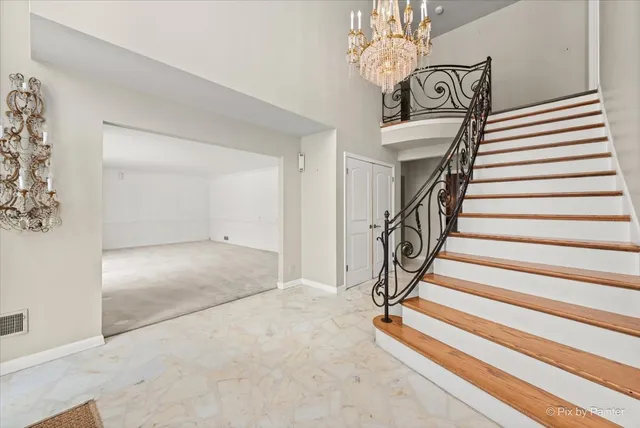 $799,900 | 274 Timber View Drive, Oak Brook, IL 60523