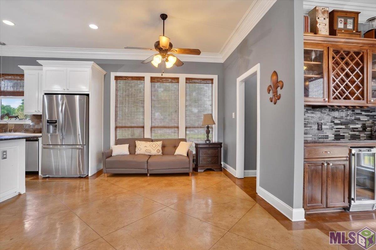 38425 Babin Road Gonzales, LA 70737 - Photo 8 of 25