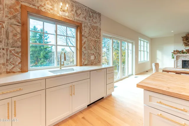 $750,000 | 24 Crescent Terrace, Wynantskill, NY 12198