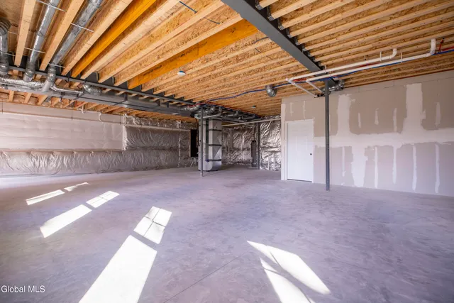 $750,000 | 24 Crescent Terrace, Wynantskill, NY 12198