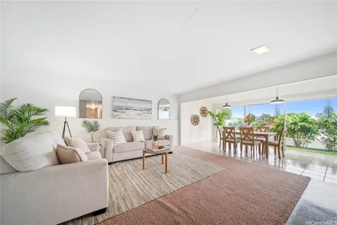 $1,099,000 | 45-020 Malulani Street, Kaneohe, HI 96744