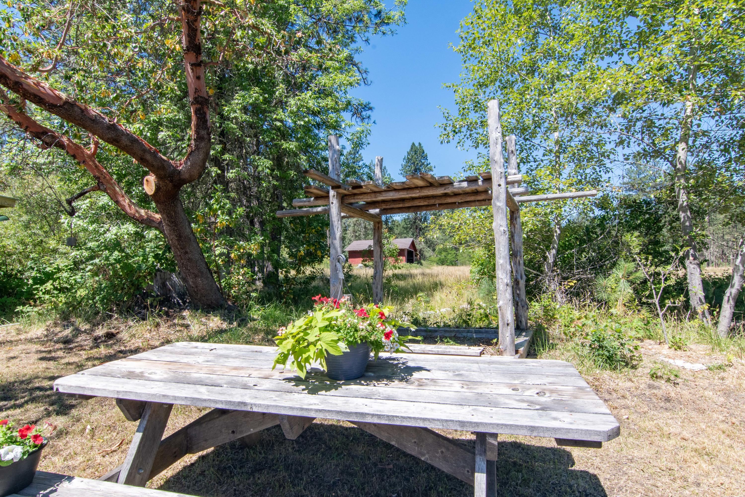 300 Sagamore Road Williams, OR 97544 - Photo 28 of 32 C2EEB4E5-983A-442E-AA65-5816538E63E6