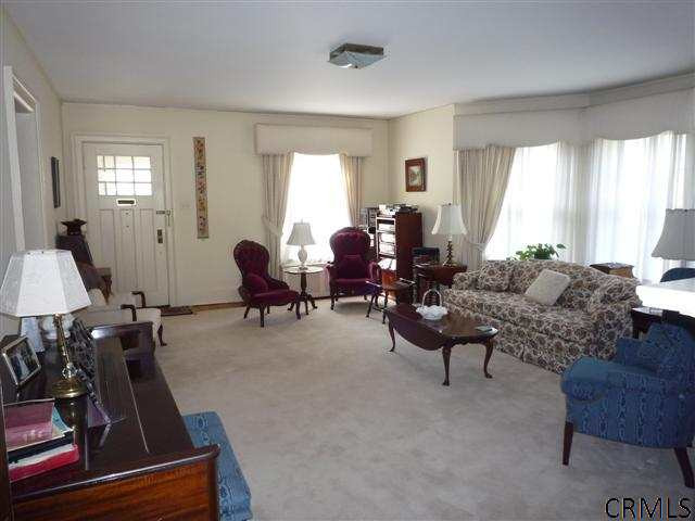 6 Sunnyside Road Scotia, NY 12302 - Photo 12 of 25 Photo 12