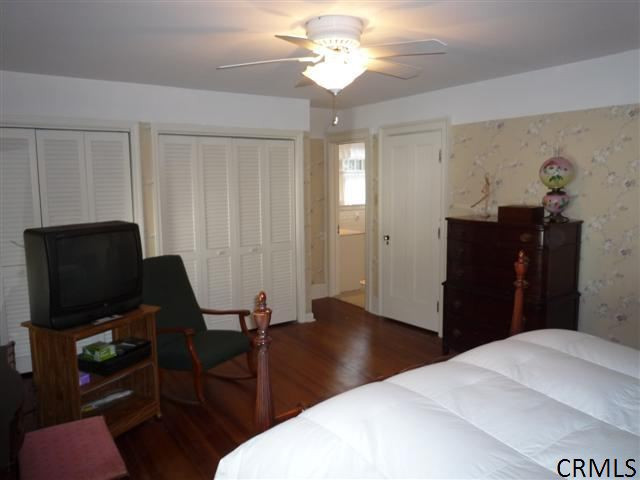 6 Sunnyside Road Scotia, NY 12302 - Photo 20 of 25 Photo 20