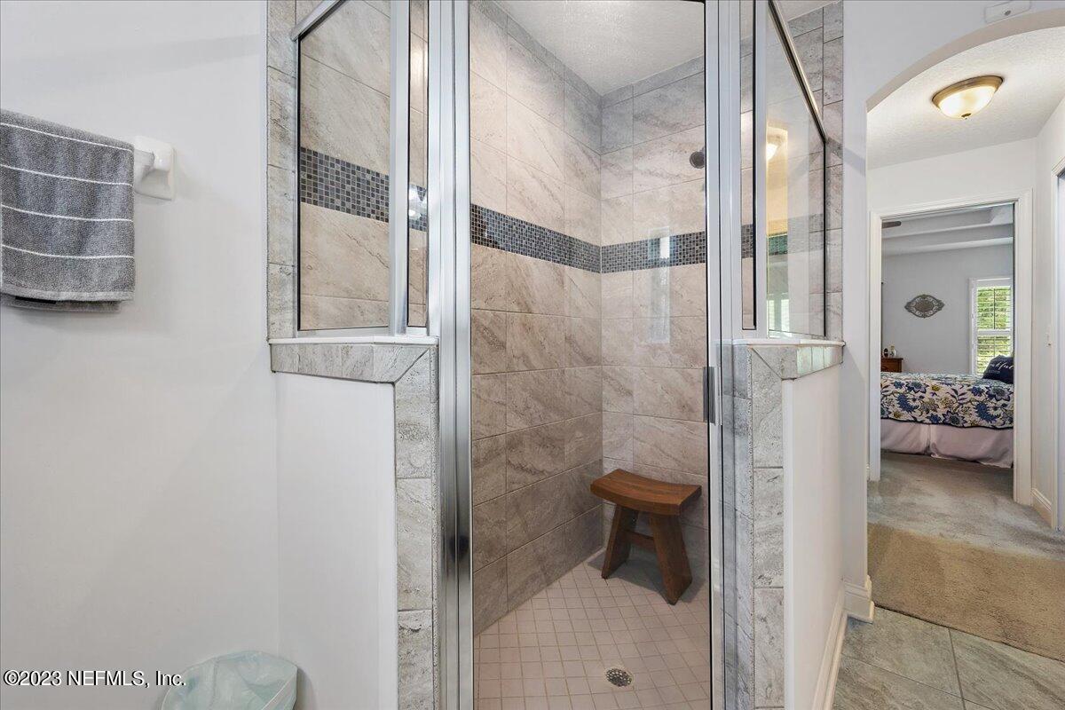 10913 Lothmore Road Jacksonville, FL 32221 - Photo 14 of 29 Primary Bathroom