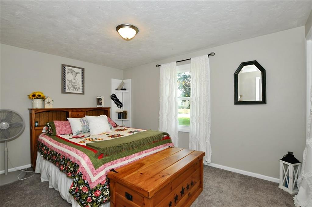 100 South Westbury Road Pendleton, IN 46064 - Photo 8 of 14 Gallery Image 8