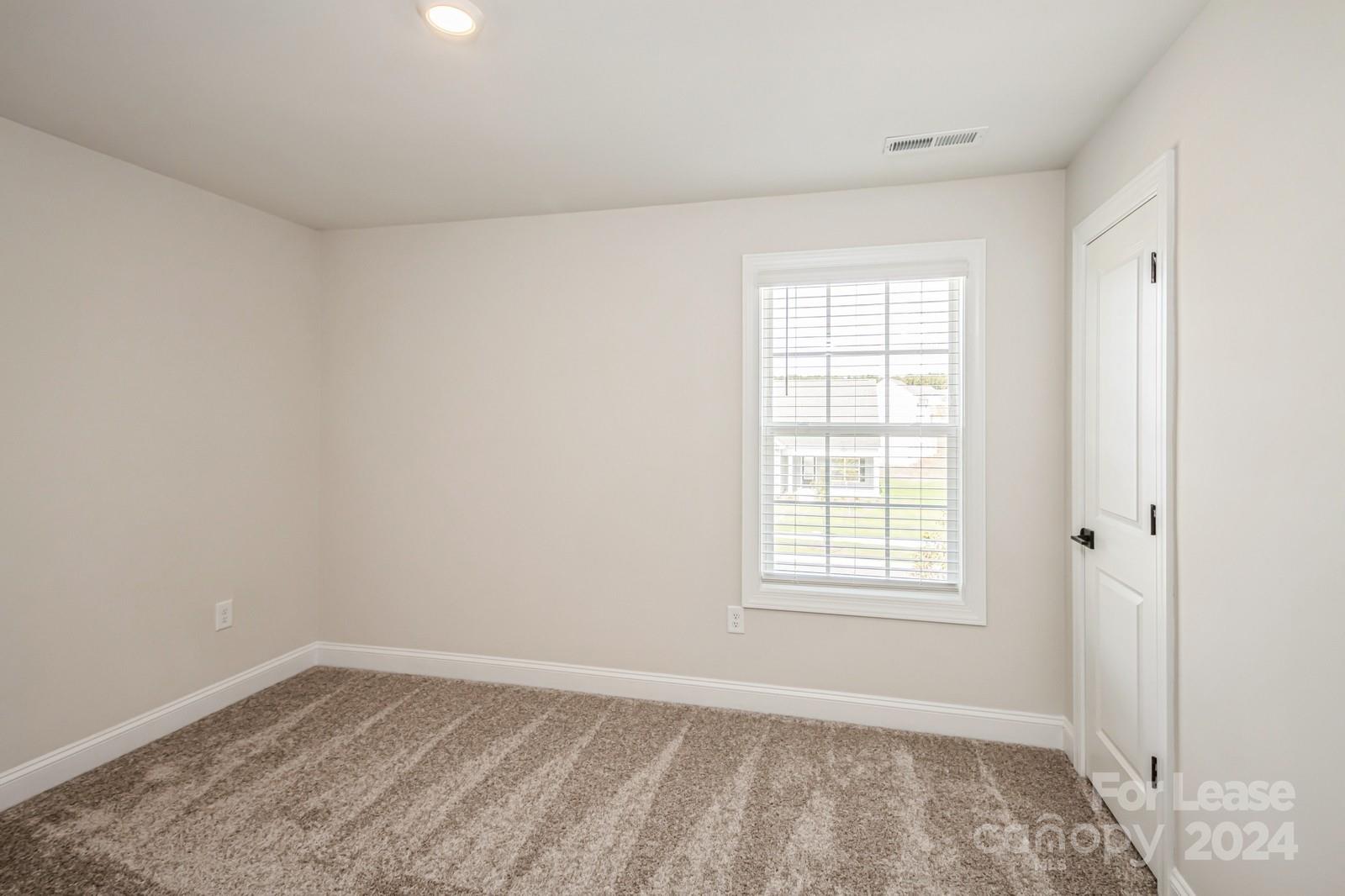 125 Brixham Loop Troutman, NC 28166 - Photo 13 of 29