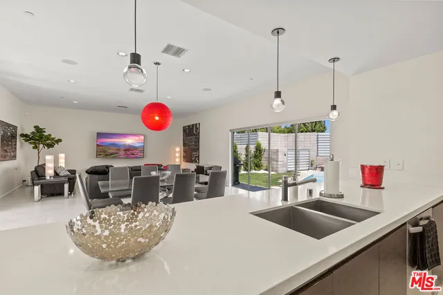 $9,000 | 1052 Audrey Drive, Palm Springs, CA 92262