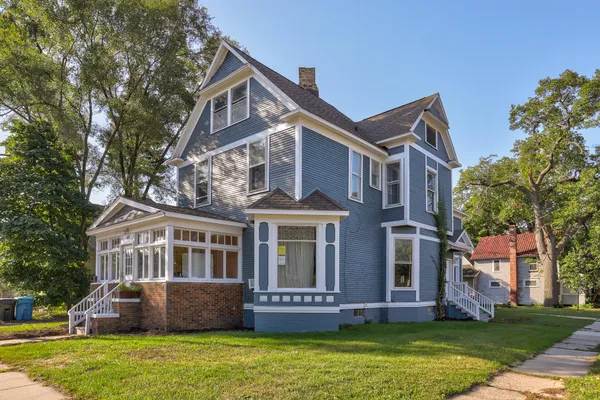 $400,000 | 1223 Terrace Street, Muskegon, MI 49442