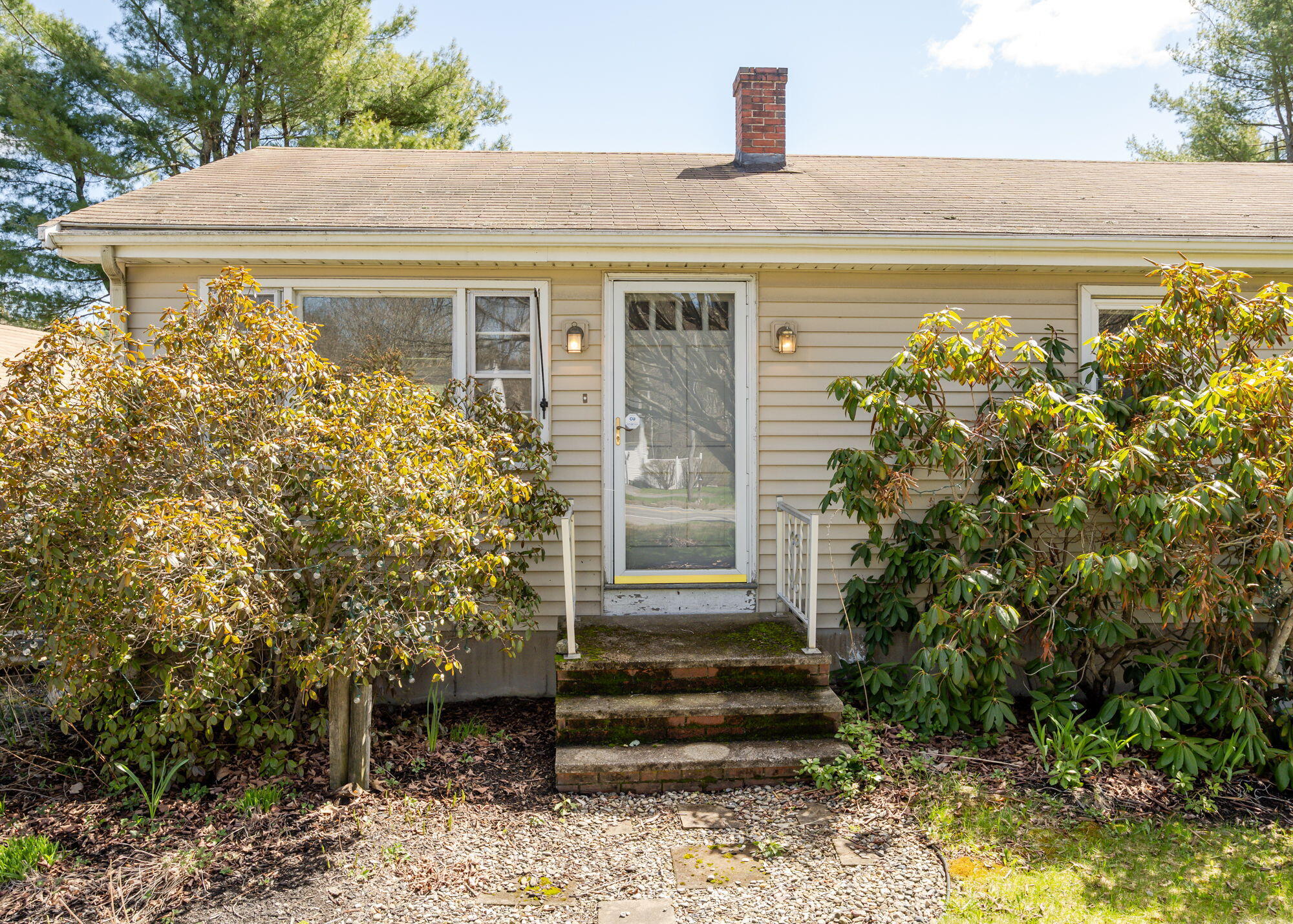 203 Gray Road Falmouth, ME 04105 - Photo 2 of 37