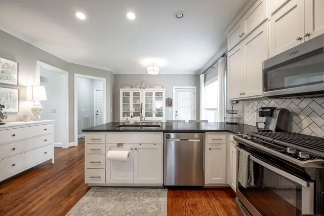 $549,900 | 5877 Courtyard Circle, Chattanooga, TN 37415