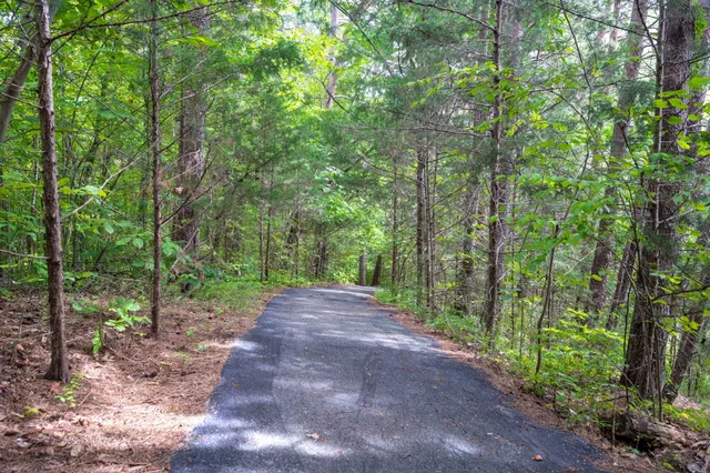 $549,900 | 5877 Courtyard Circle, Chattanooga, TN 37415