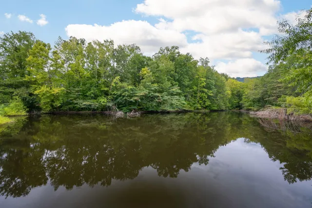 $549,900 | 5877 Courtyard Circle, Chattanooga, TN 37415