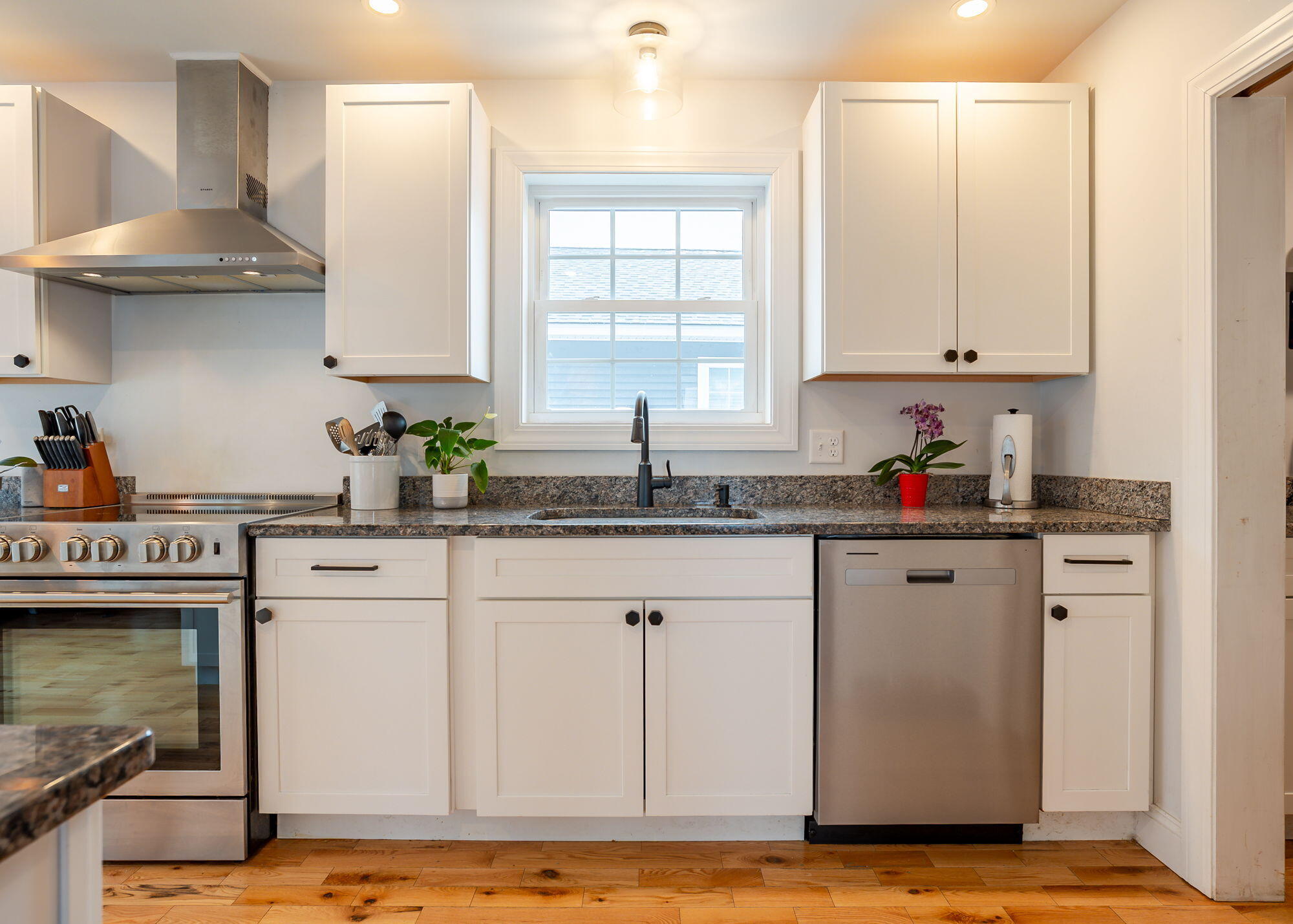 25 Raymond Street Biddeford, ME 04005 - Photo 11 of 48 25RaymondSt-Biddeford-11