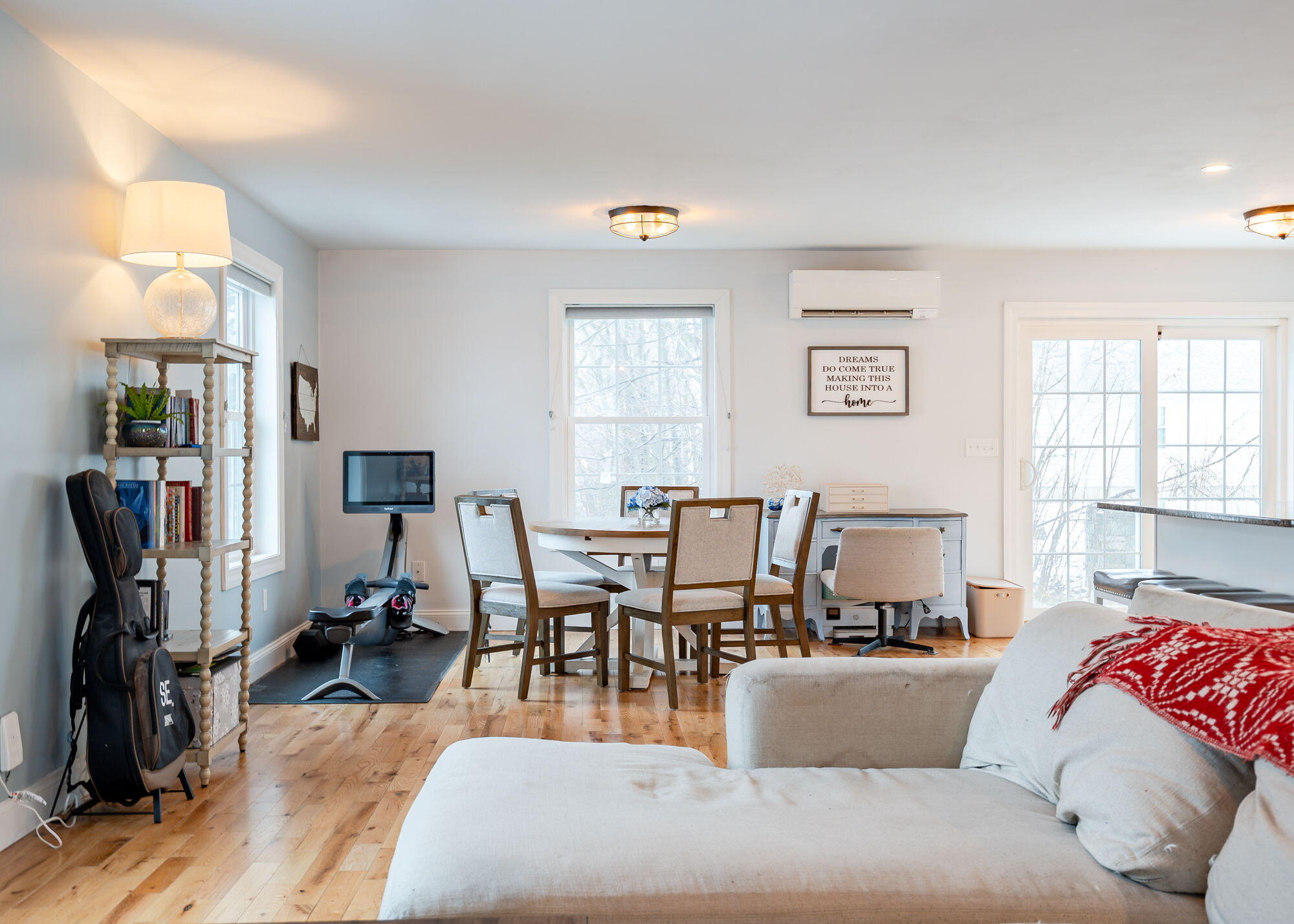 25 Raymond Street Biddeford, ME 04005 - Photo 7 of 48 25RaymondSt-Biddeford-06