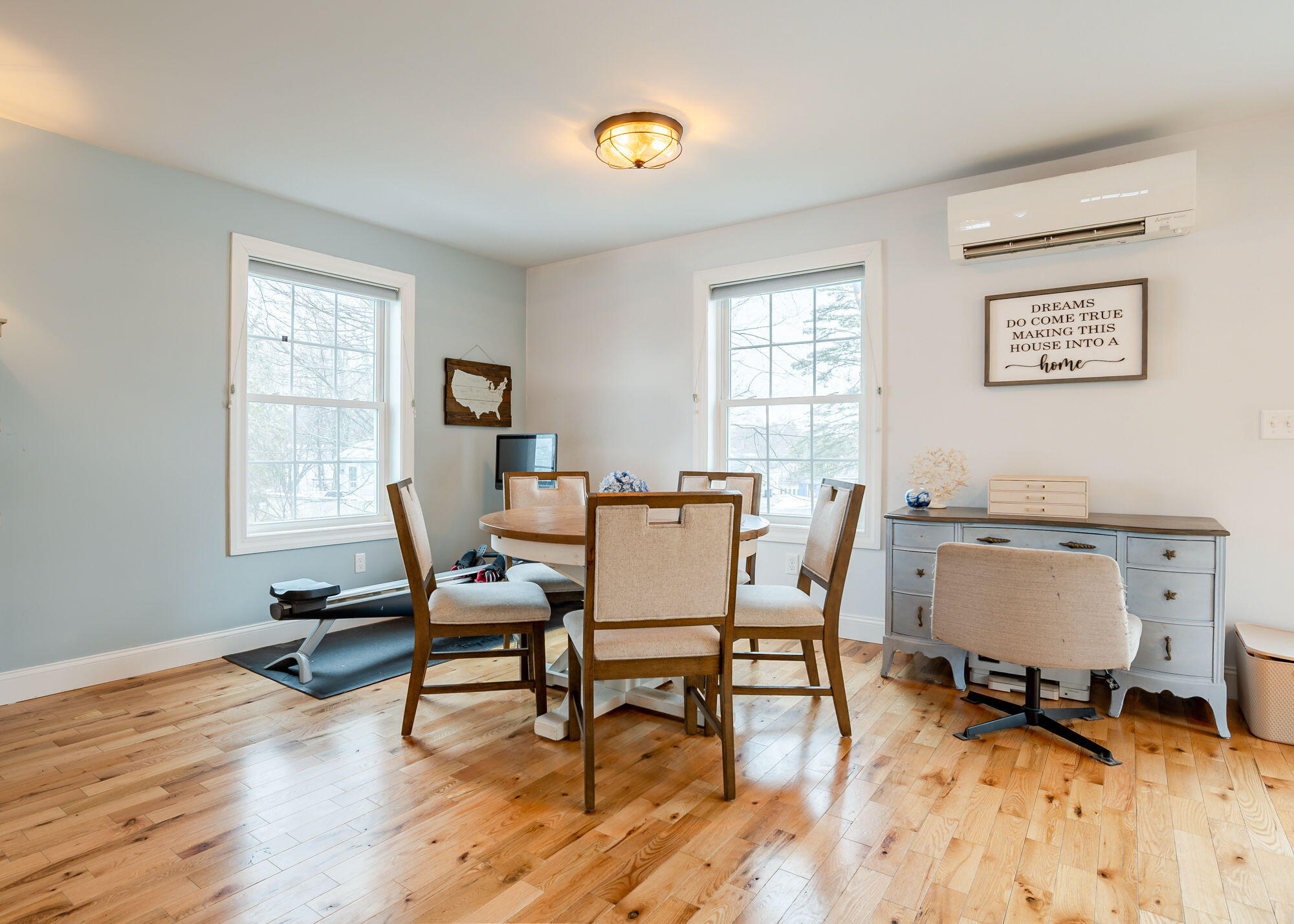 25 Raymond Street Biddeford, ME 04005 - Photo 9 of 48 25RaymondSt-Biddeford-08