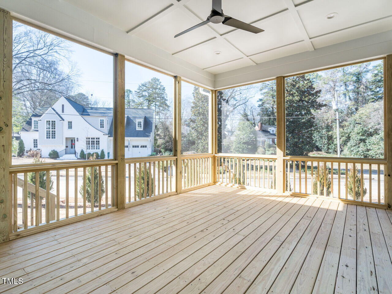 301 Shepherd Street Raleigh, NC 27607 - Photo 7 of 37 033-1280x960-screened-porch