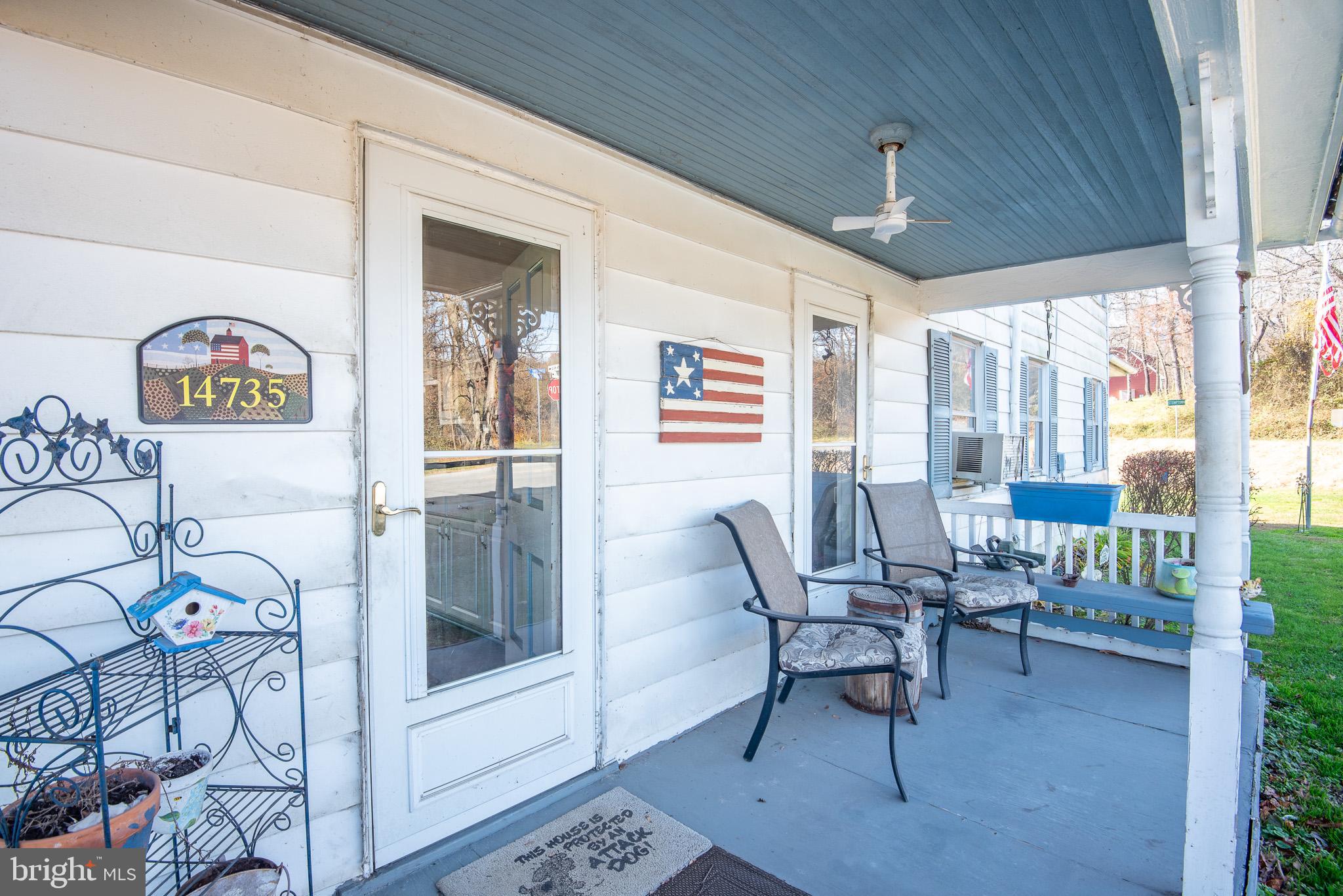 14735 Montresor Road Leesburg, VA 20176 - Photo 18 of 46 a work room with furniture and a large window