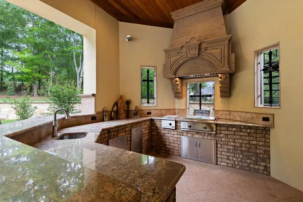 $2,275,000 | 3705 Champions Ridge Lane, Longview, TX 75605